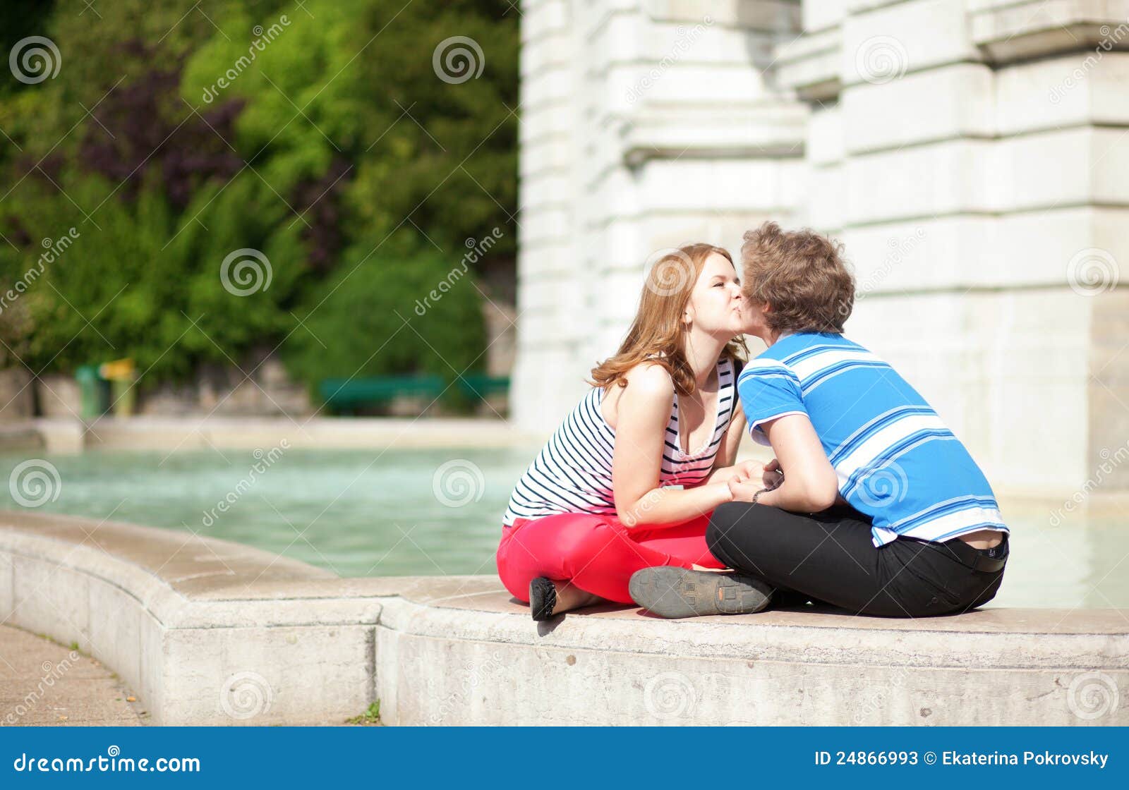 Avodate Review - Introducing the Reality concerning Online Dating